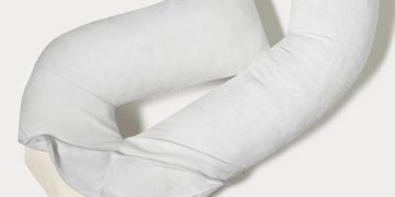 6 Reasons To Change Your Body Pillow Cover Every Week