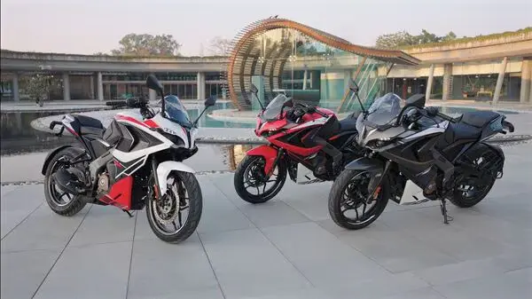 Bajaj Pulsar RS200 2025 Model: A Fresh Take on a Classic Ride