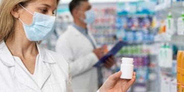 Which pharmaceutical wholesalers offer the best pricing for generic drugs?