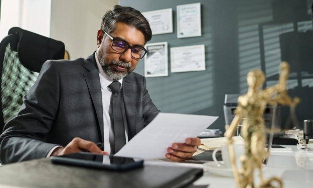 How Financial Records Can Strengthen a Criminal Defense Strategy